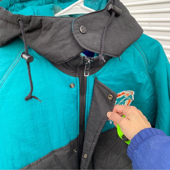 Vintage pro player NFL Miami dolphins Puffer jacket size large - Picture 5 of 12